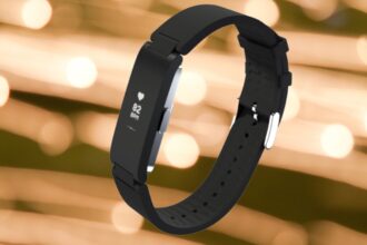 Withings Pulse HR fitness tracker